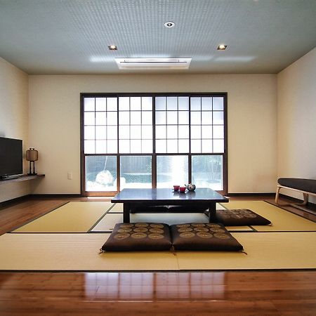 Em S280 Villa Kyoto Exterior photo